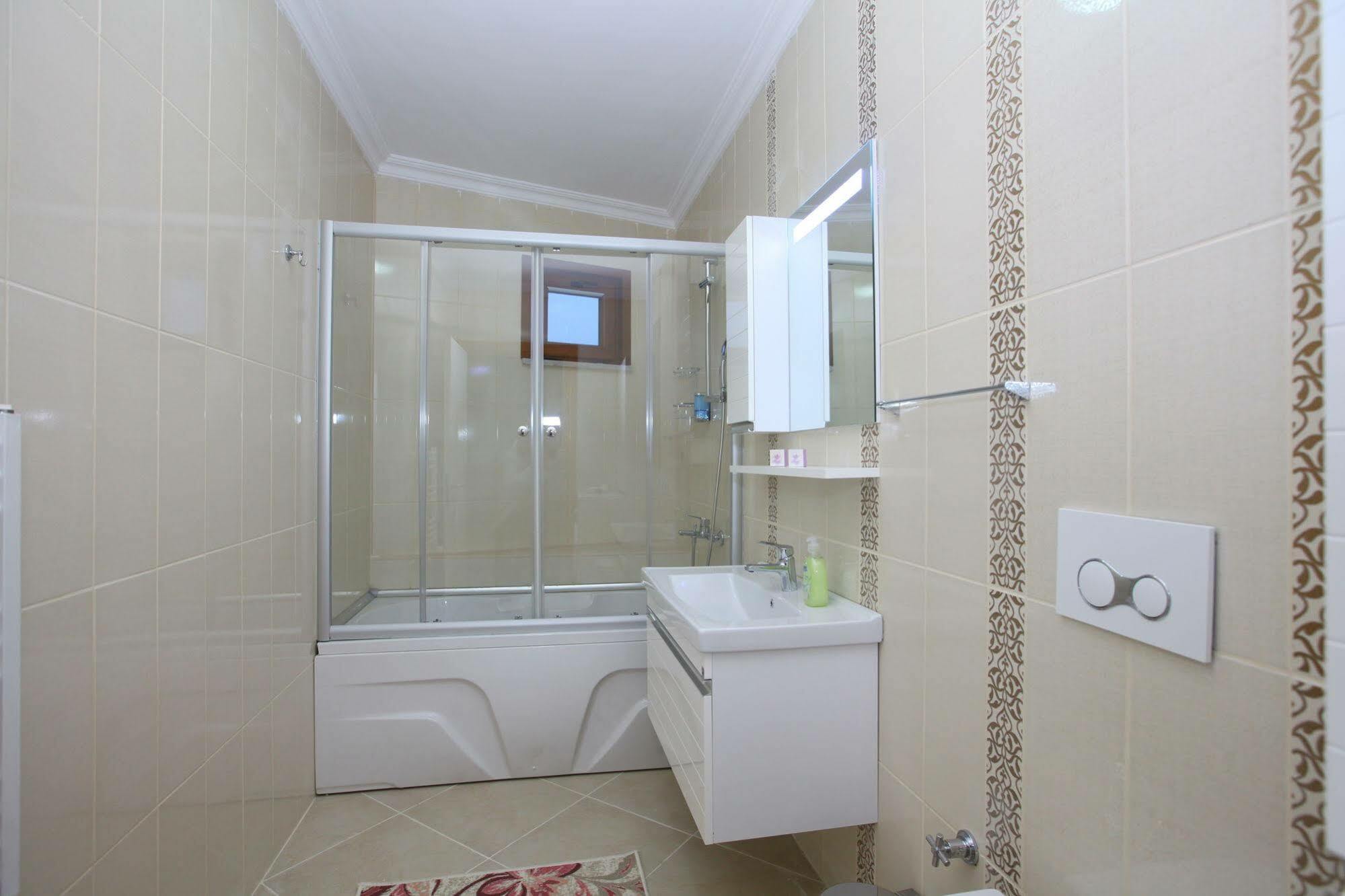 Ugur Termal Residence Buitenkant foto